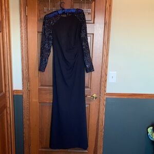 Eliza J Black and Blue Lace Long Sleeve Dress